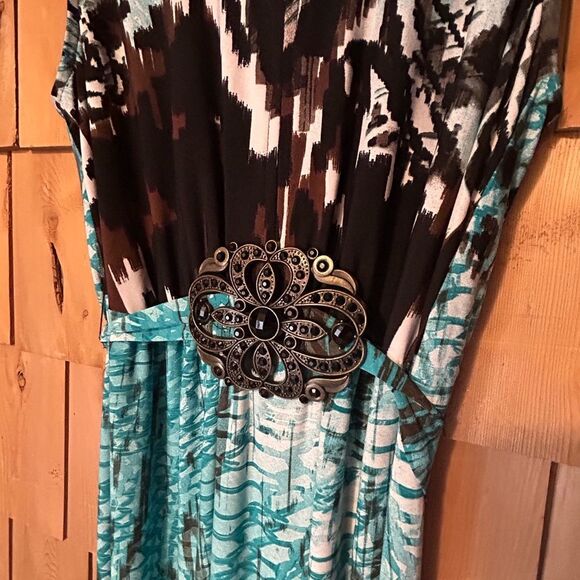Avenue Multi Color Pleated Maxi Dress Size 18/20 - Picture 13 of 16